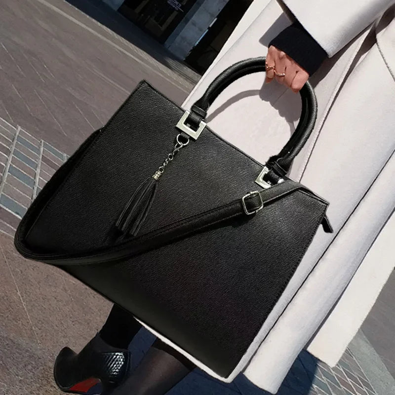Camille Executive <br> Sac Femme Ordinateur 17 pouces